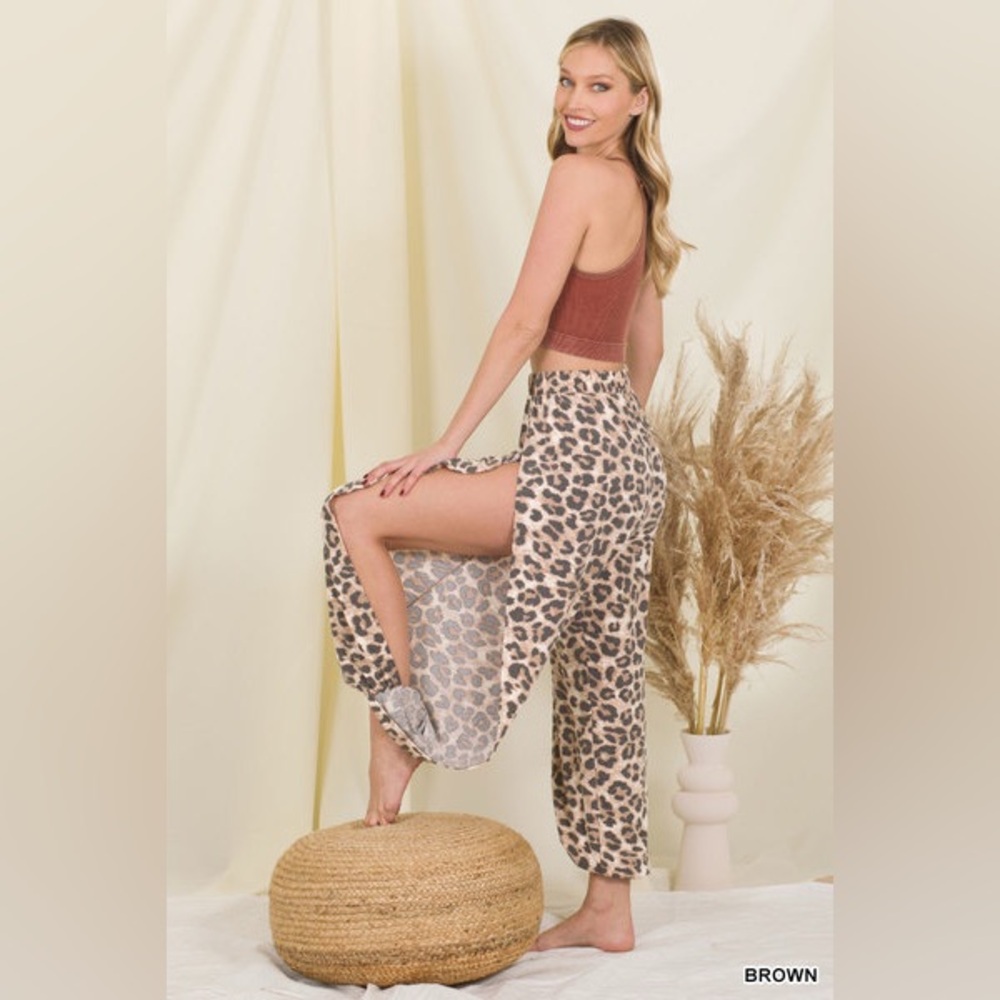 NEW! Zenana Hippie Harem Leopard Split Side Pants - Picture 6 of 16
